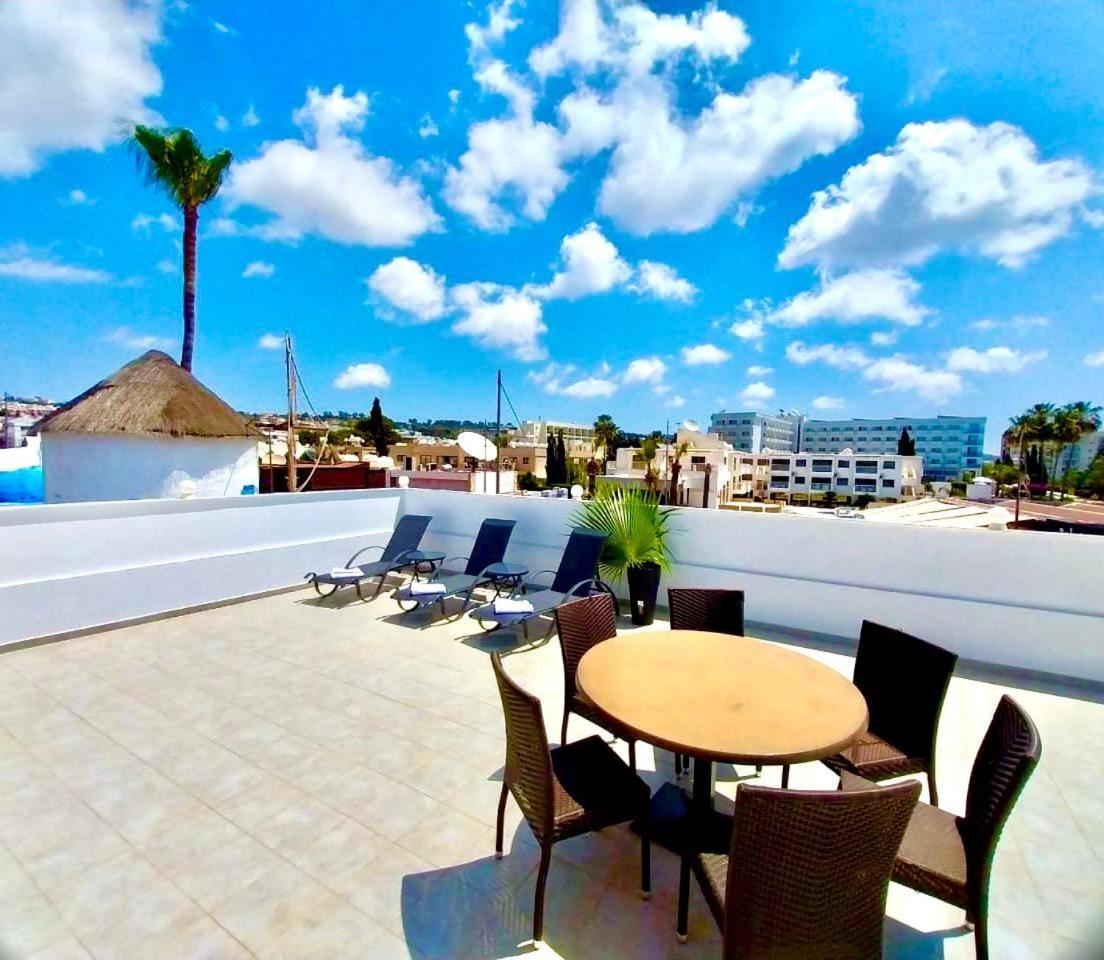 Chrystal Rocks Apartment Ayia Napa